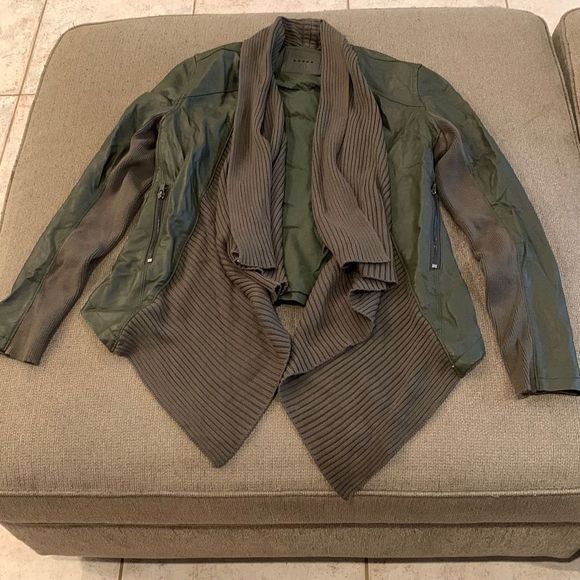 BlankNYC   - Picture 2 of 12